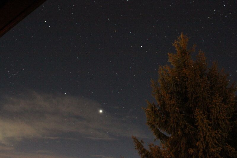 File:Jupiter in Leo2016.JPG
